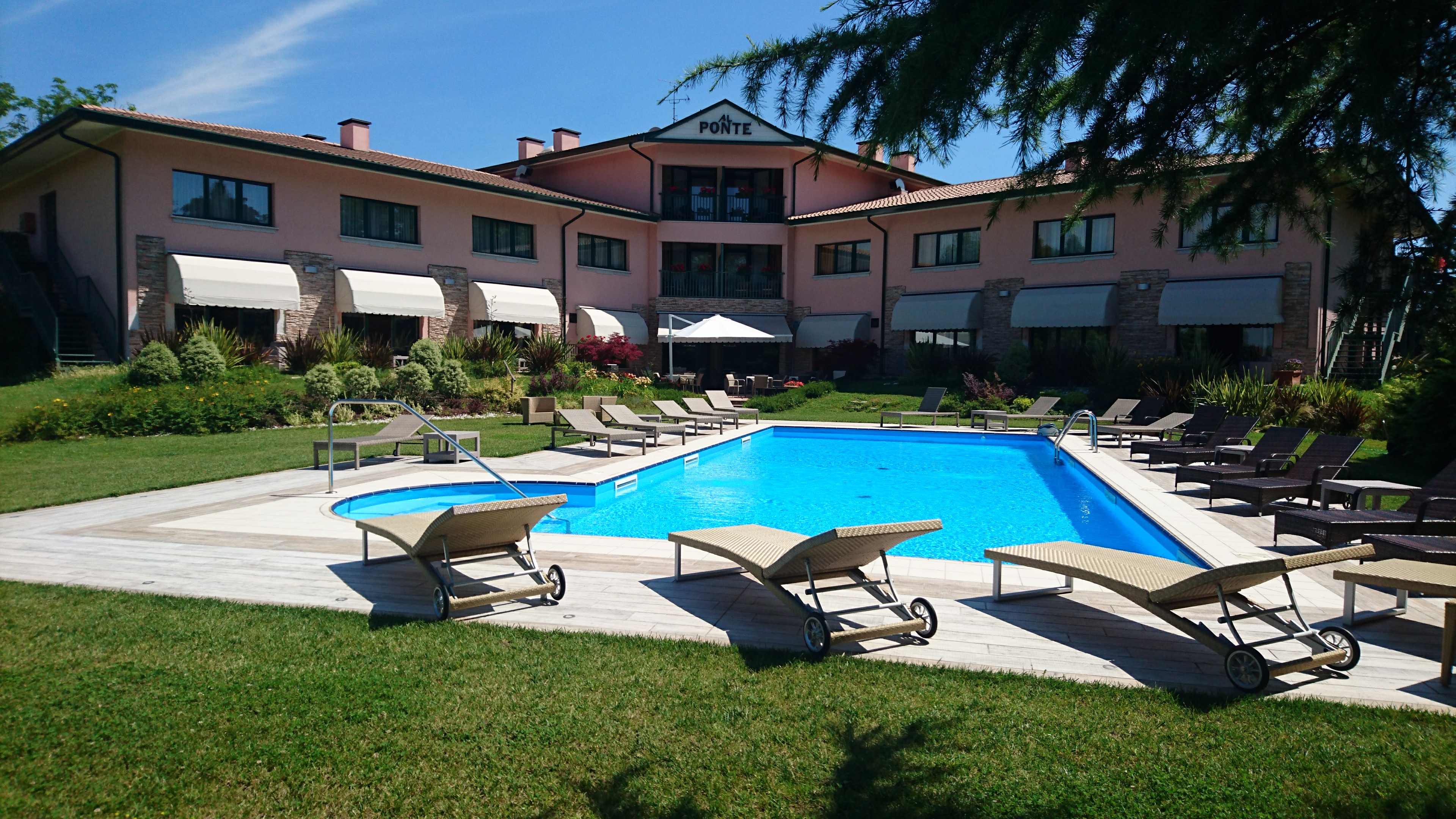 Hotel Hotel
